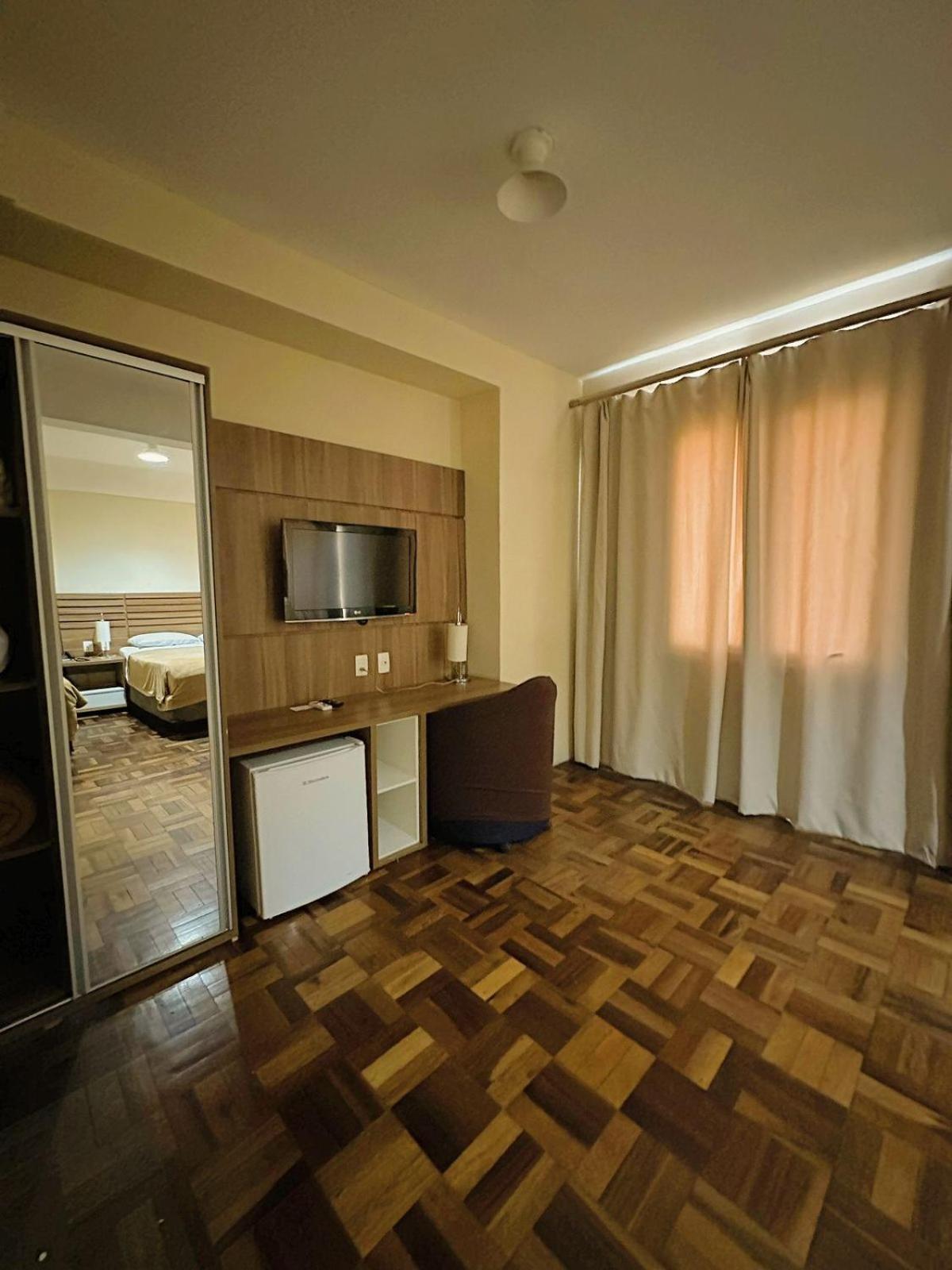 Umbu Hotel Porto Alegre - Centro Histórico - Prox Aeroporto 15min Habitación foto